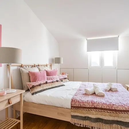 Akicity Anjos Sky Apartment Lisbon